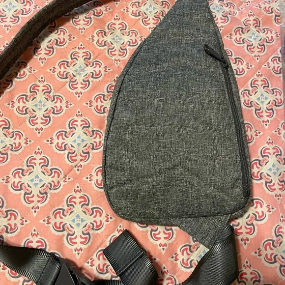 Vera Bradley Gray Sling Bag - Picture 3 of 5